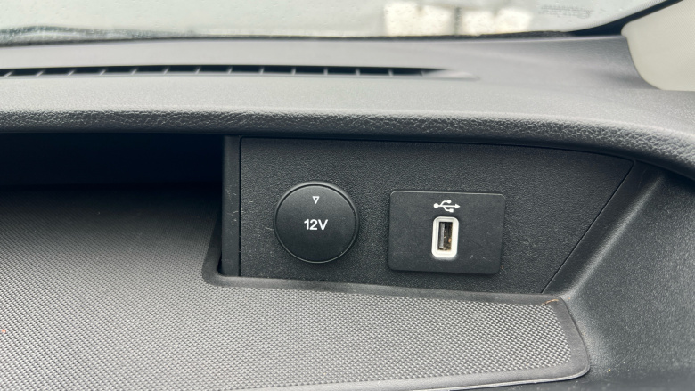 Ford Transit Custom 280 L1 Diesel Fwd 2.0 EcoBlue 130ps Low Roof Limited Van